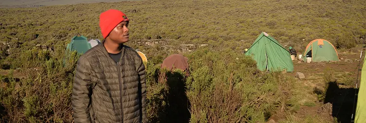 Barranco Camp â€“ Karanga Camp: 