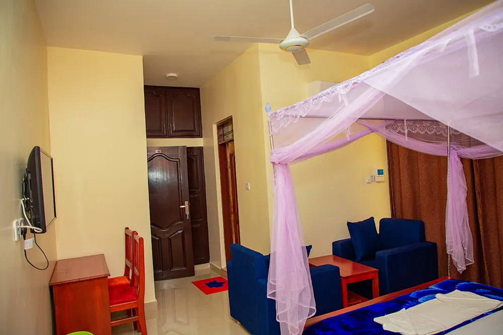 Kilimanjaro White House Hotel