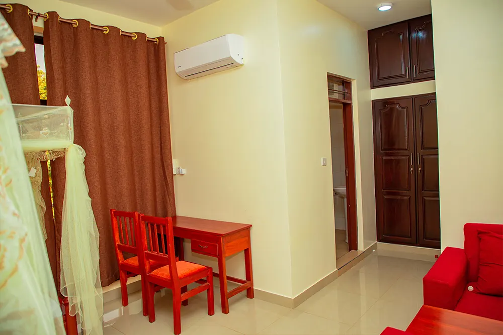 Kilimanjaro White House Hotel - Kilimanjaro pre and Post Climb Accommodation