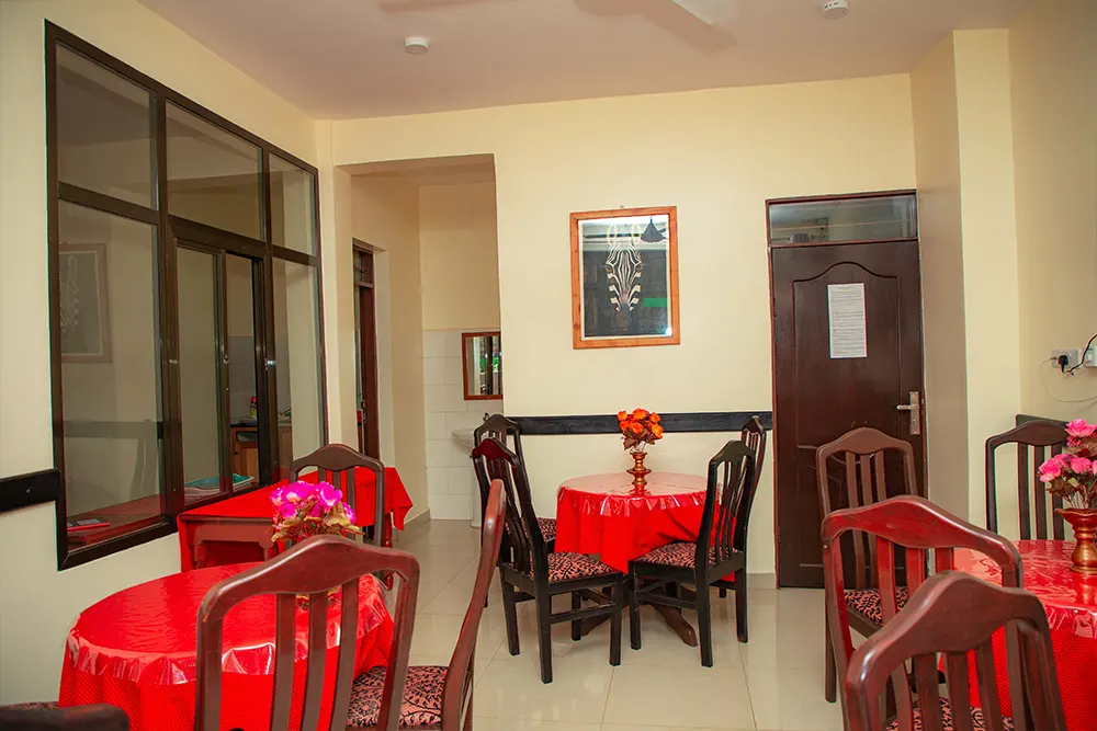 Kilimanjaro White House Hotel - Kilimanjaro pre and Post Climb Accommodation