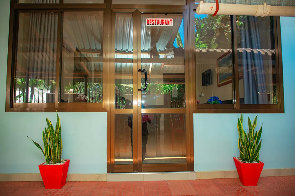 Kilimanjaro White House Hotel - Kilimanjaro pre and Post Climb Accommodation