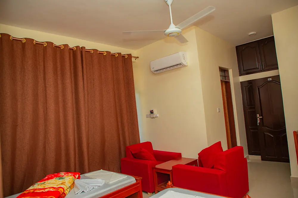 Kilimanjaro White House Hotel - Kilimanjaro pre and Post Climb Accommodation