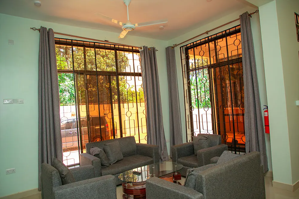 Kilimanjaro White House Hotel - Kilimanjaro pre and Post Climb Accommodation