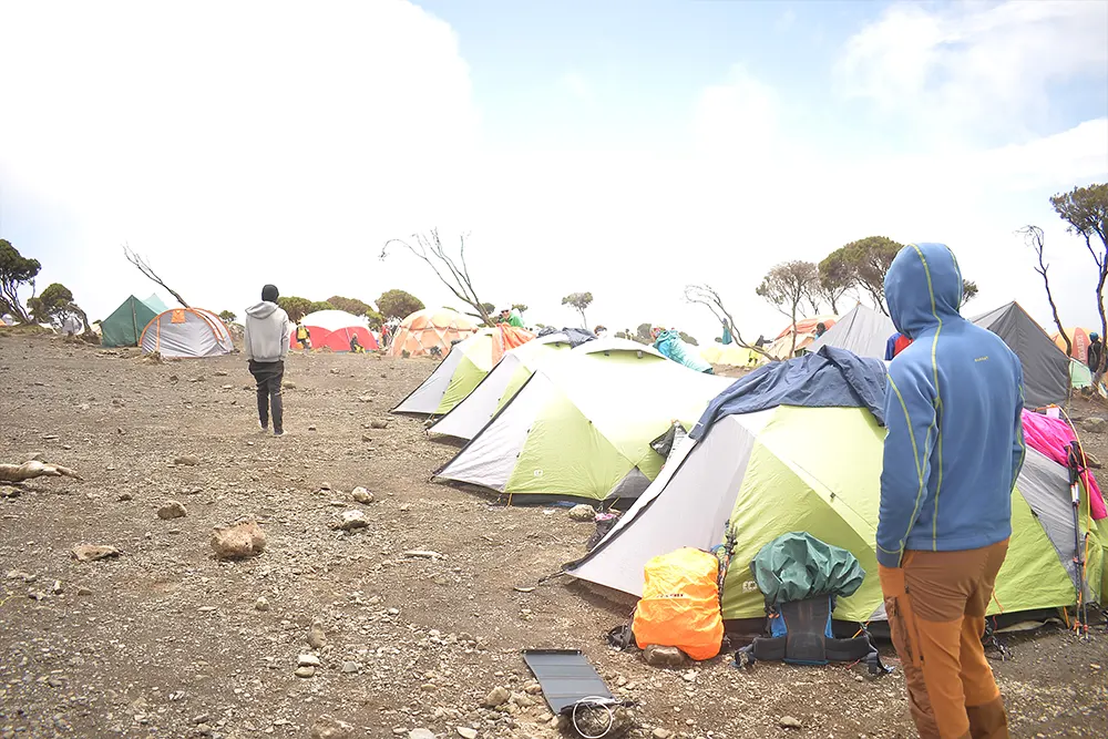 Shira Cave Campsite kiiimanjaro