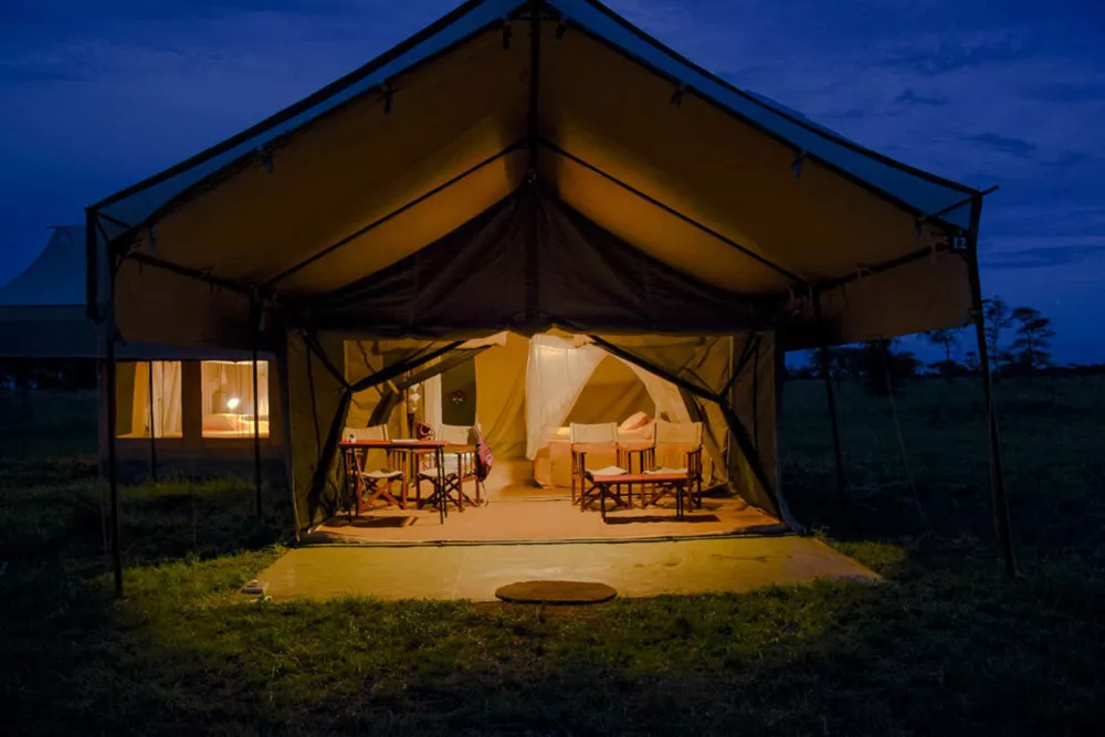 Thorn Tree Camp at Central Serengeti Images